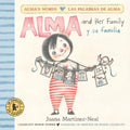 Alma and Her Family/Alma y su familia (Bilingual Board Book)