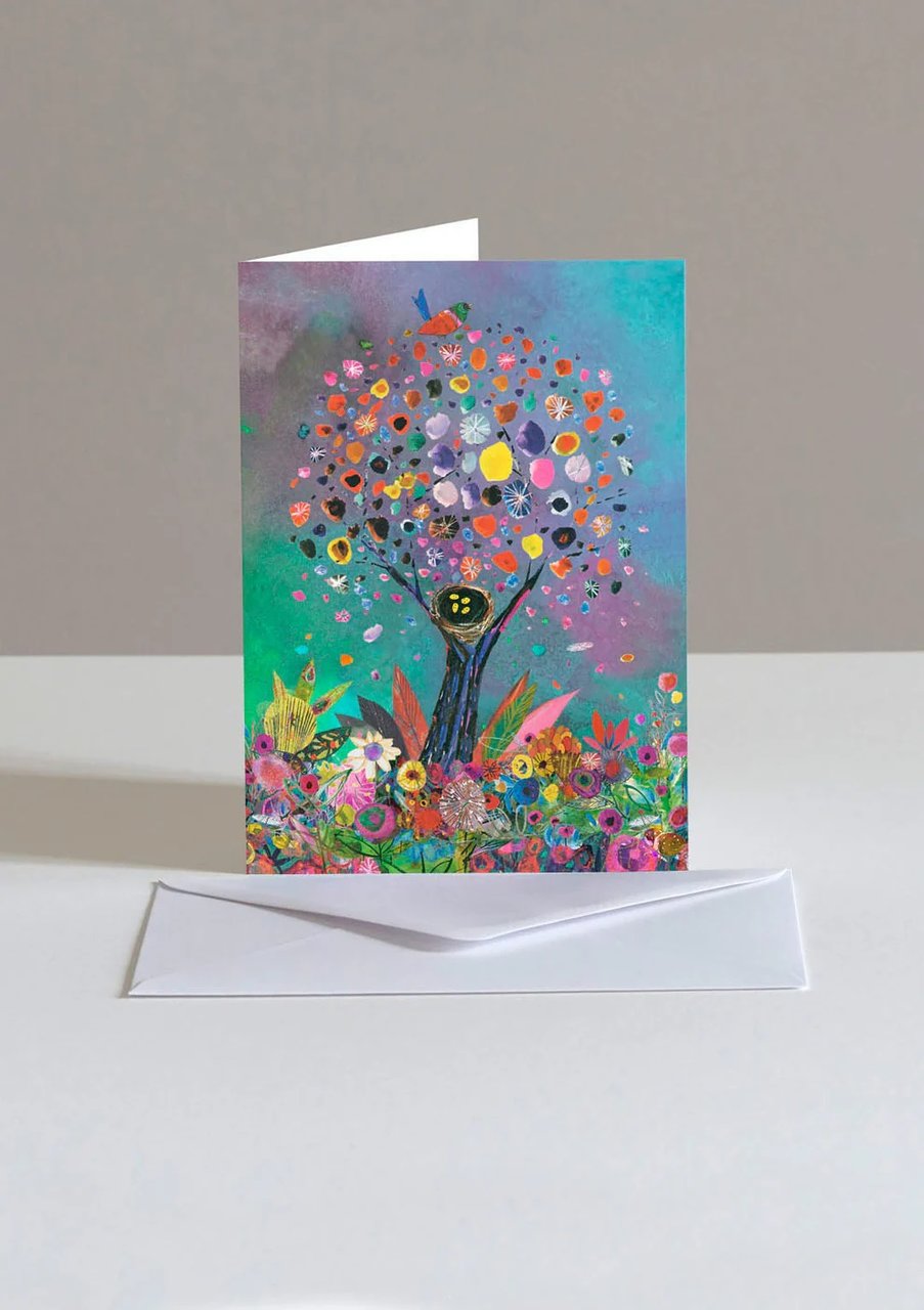 Card-Nest in Tree